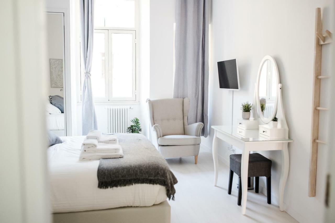 White Fanti Apartment Roma Esterno foto